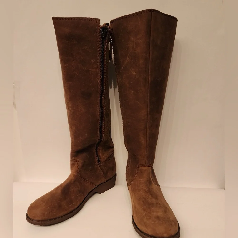 Teva Ellery Tall Waterproof Women’s Brown Leather Boots Size 6